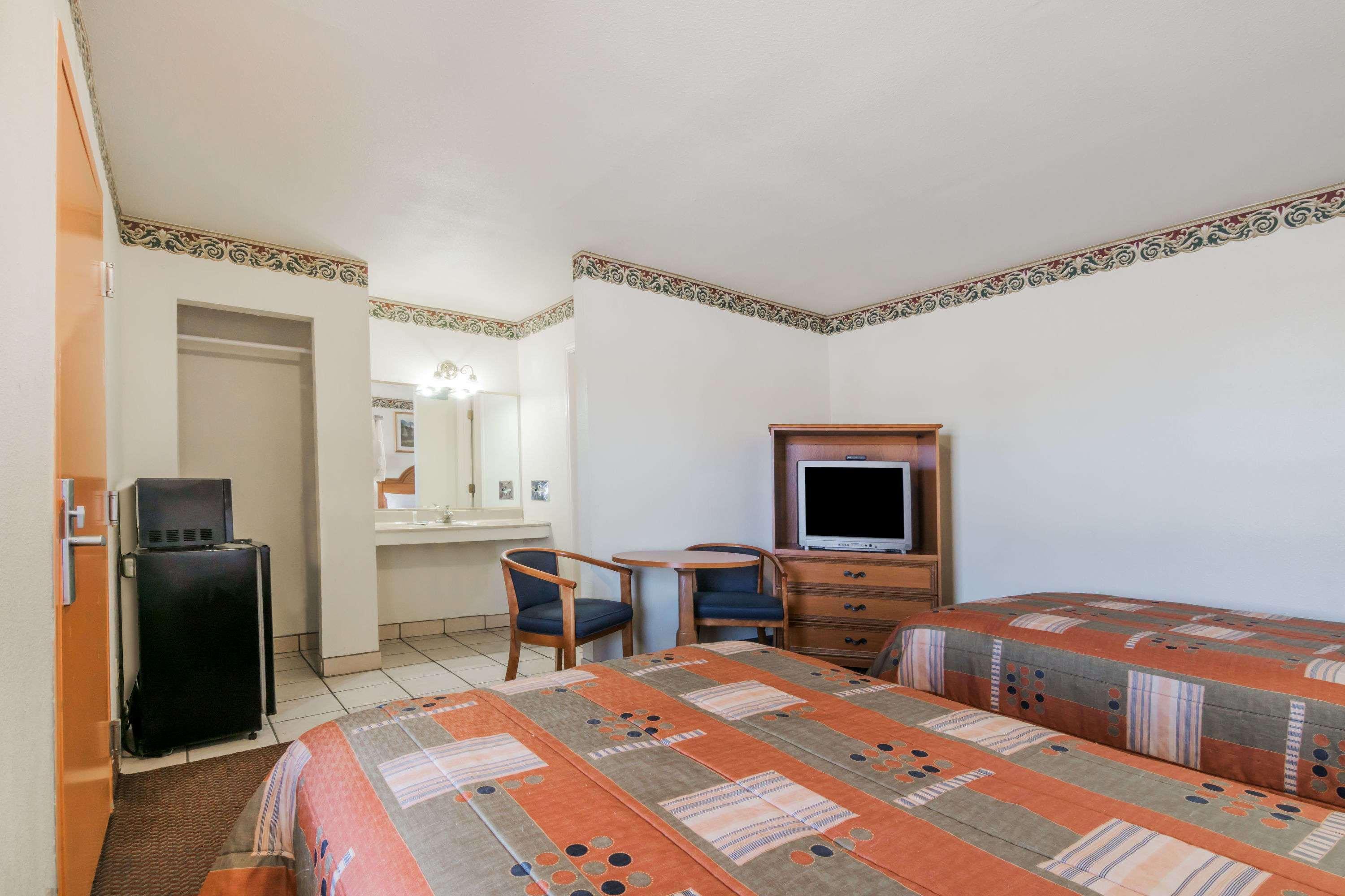 Travelodge By Wyndham Temple Dış mekan fotoğraf